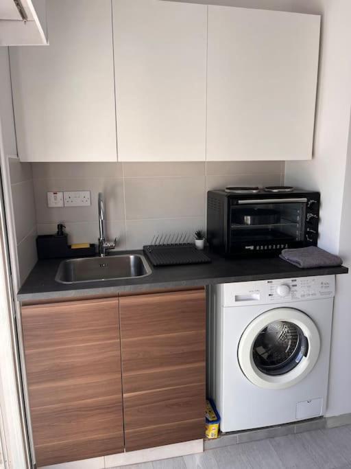 Floor Flat In 2 Nicosia