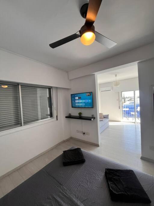 Apartment Floor Flat In 2