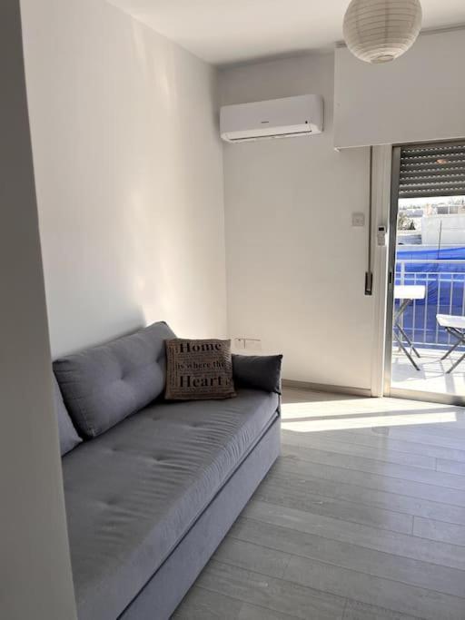Apartament Floor Flat In 2