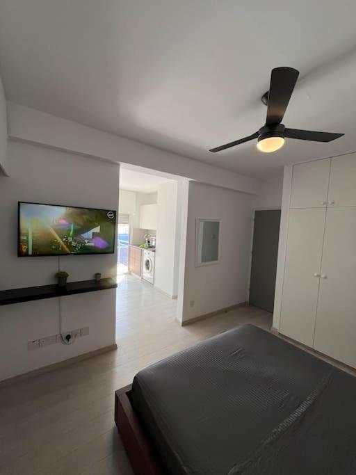 Floor Flat In 2